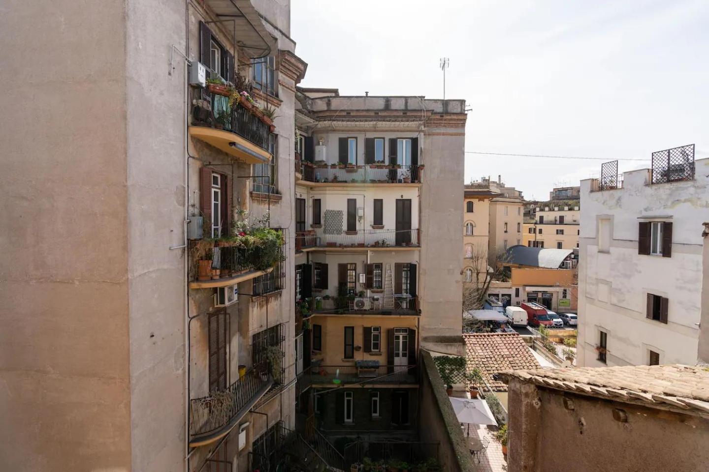 15 Min From Piazza Venezia Skyline Sanctuary In Trastevere 외부 사진