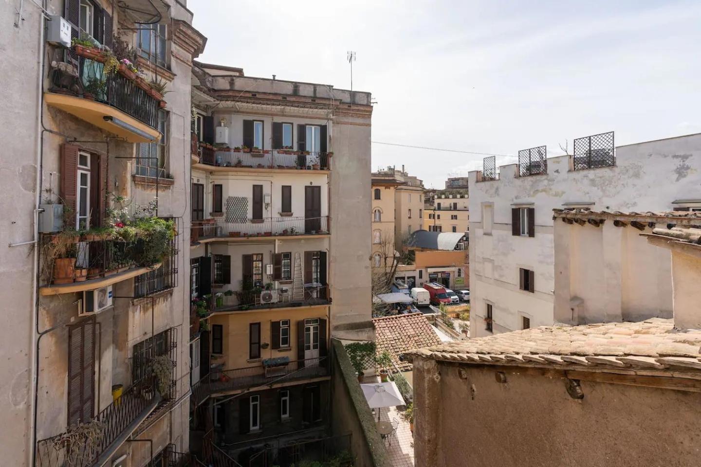 15 Min From Piazza Venezia Skyline Sanctuary In Trastevere 외부 사진